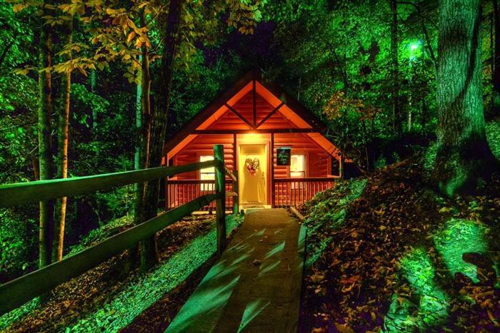 Burnin' Love Gatlinburg Exterior photo